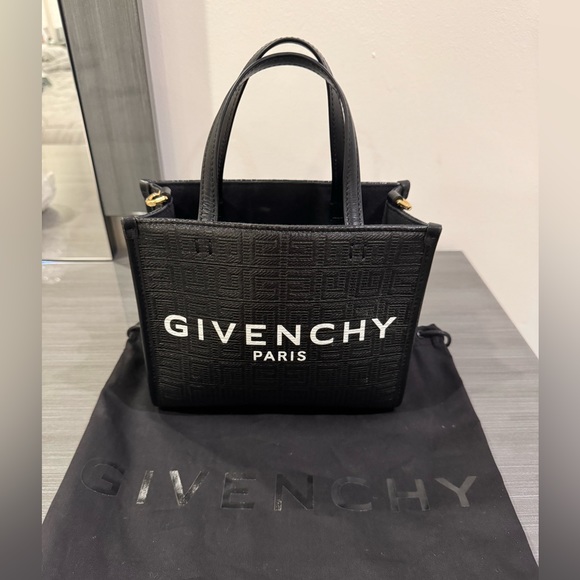 Givenchy
G Canvas Mini Tote Bag - Picture 6 of 7